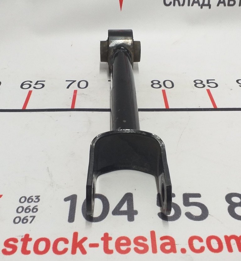 5 Spak bak tverrgående konvergens venstre høyre Tesla modell 3 1044431-00-G